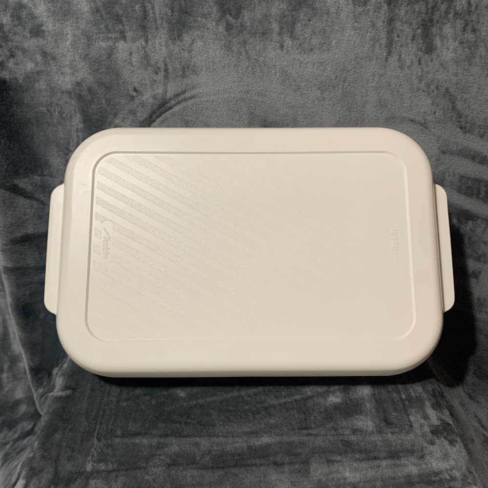 Aladdin Tempreserve Food Carrier White ICC500 Insulated 9x13 Casserole EUC